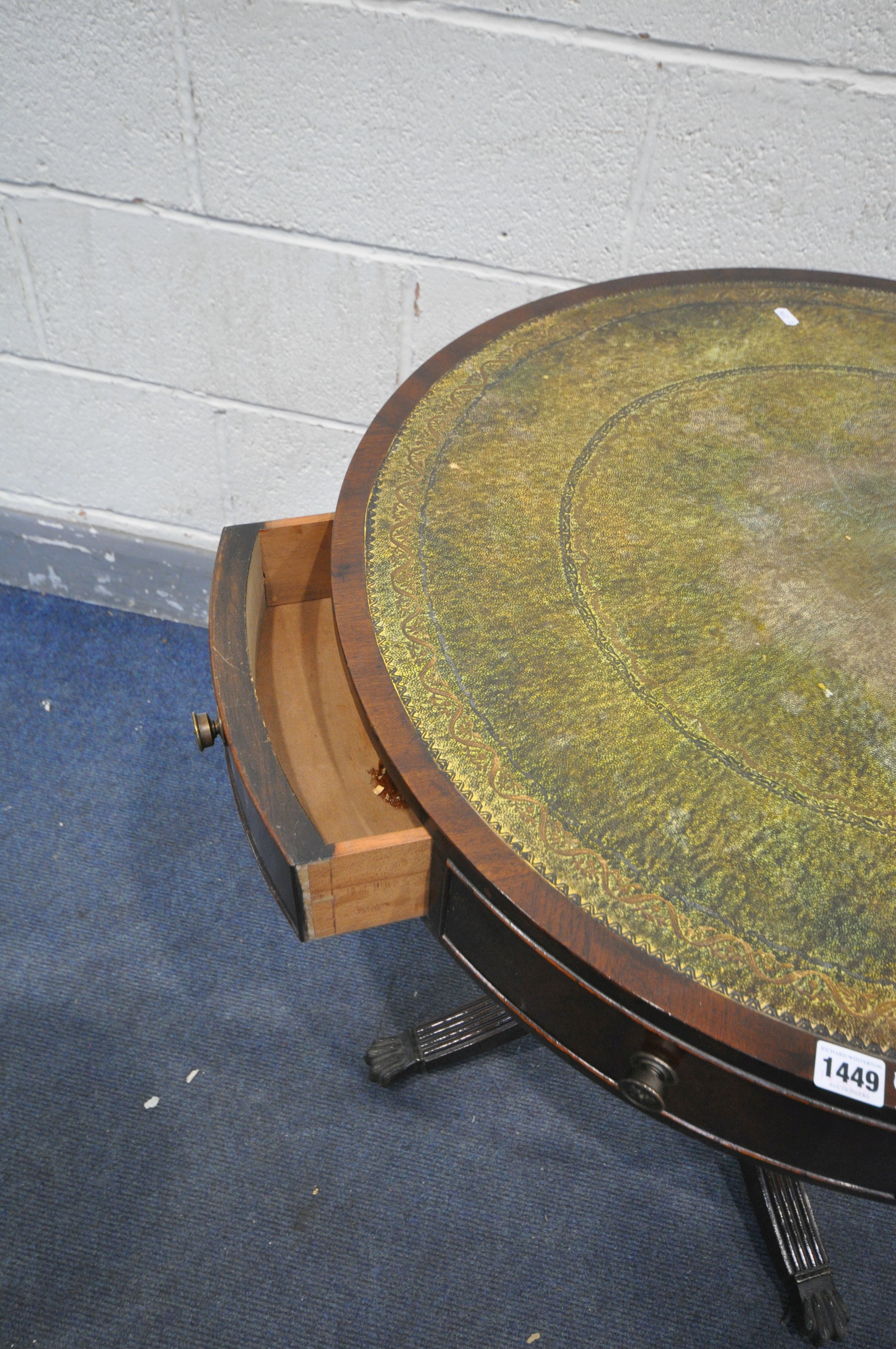 A REPRODUCTION MAHOGANY PEDESTAL DRUM TABLE, with a green leather and gilt tooled leather inlay top, - Image 3 of 4