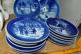 A SET OF FOURTEEN ROYAL COPENHAGEN CHRISTMAS PLATES 1971-1985, lacks 1982, printed marks (14) (