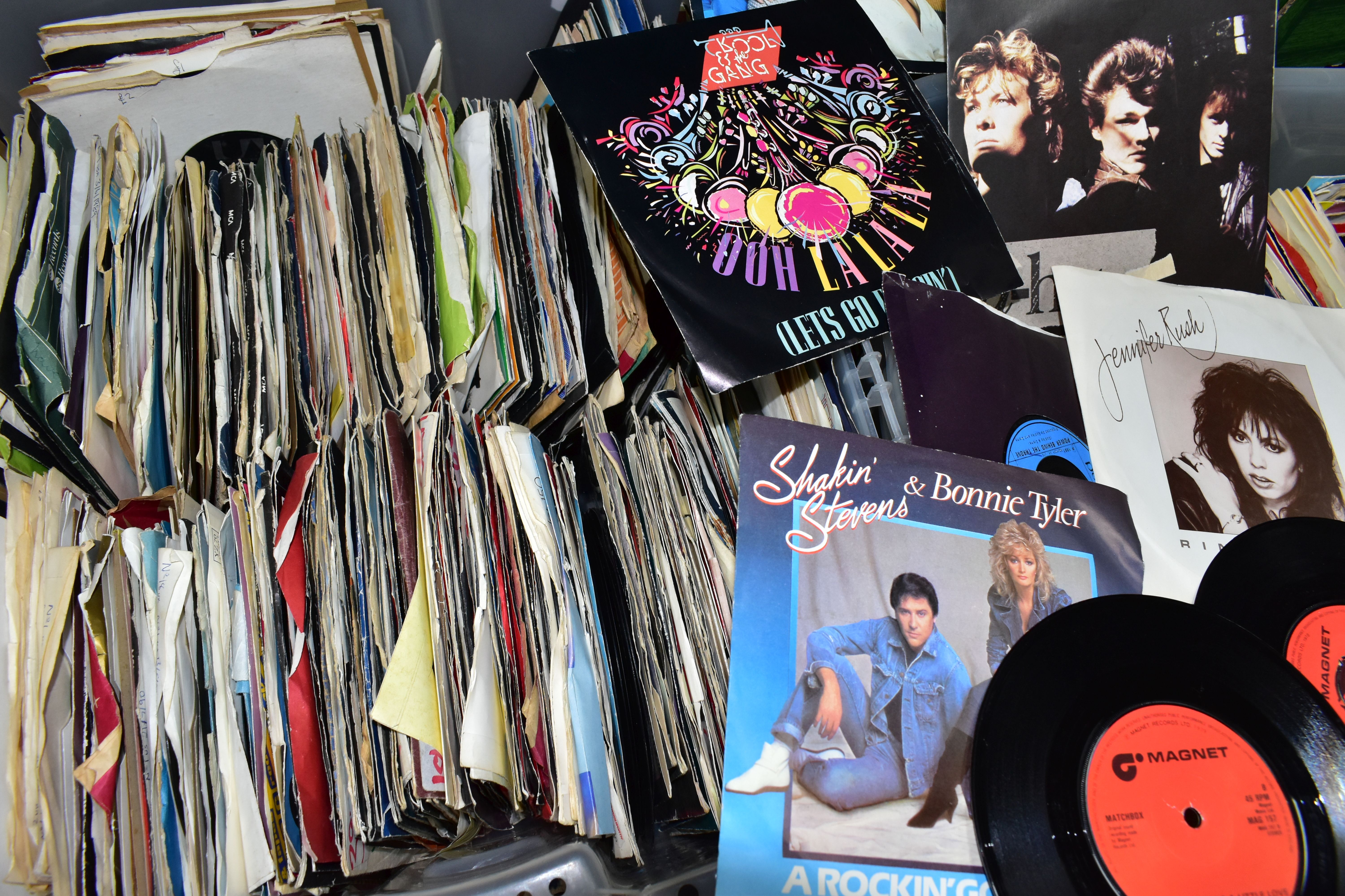 TWO BOXES OF RECORDS 45s, to include a collection of approximately five hundred 1960s and 1980s - Image 3 of 3