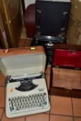 VINTAGE PORTABLE TYPEWRITERS, comprising a 'Royal' boxed model, an Imperial 'Good Companion 5' an