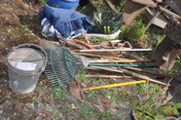 A QUANTITY OF GARDEN TOOLS, a gazebo (undetermined size), three galvanized buckets and 4 hanging