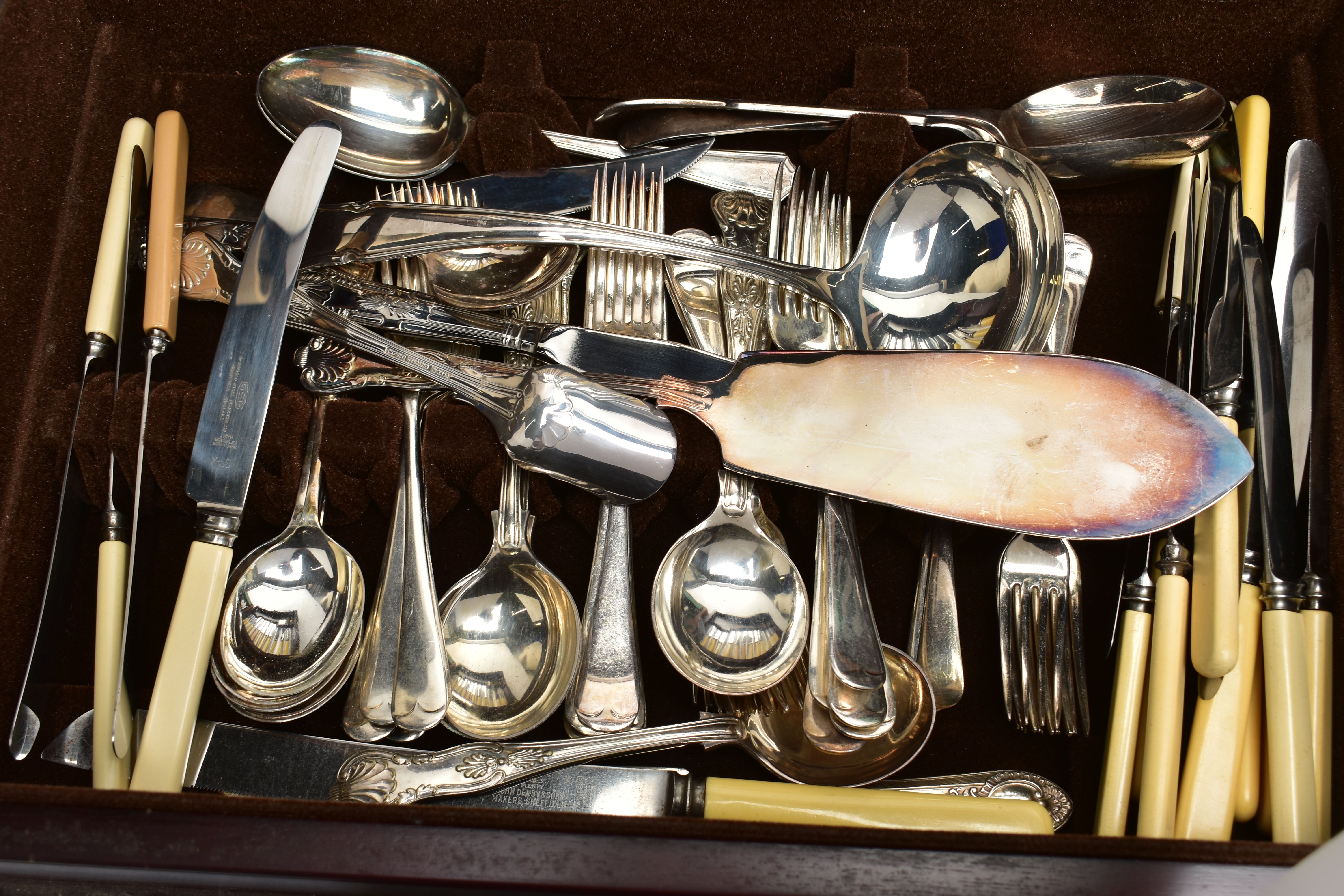 THREE WOODEN CANTEENS, the first an incomplete 'Slack & Barlow (Sheffield) Ltd cutlery set, - Image 3 of 8