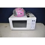 A DAEWOO KOR-1NOA 1000w microwave along with a unbranded pink portable radio/cd player model No CD39