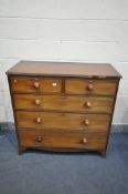 A GEORGIAN MAHOGANY CHEST OF TWO SHORT OVER THREE LONG DRAWERS, on bracket feet, width 110cm x depth