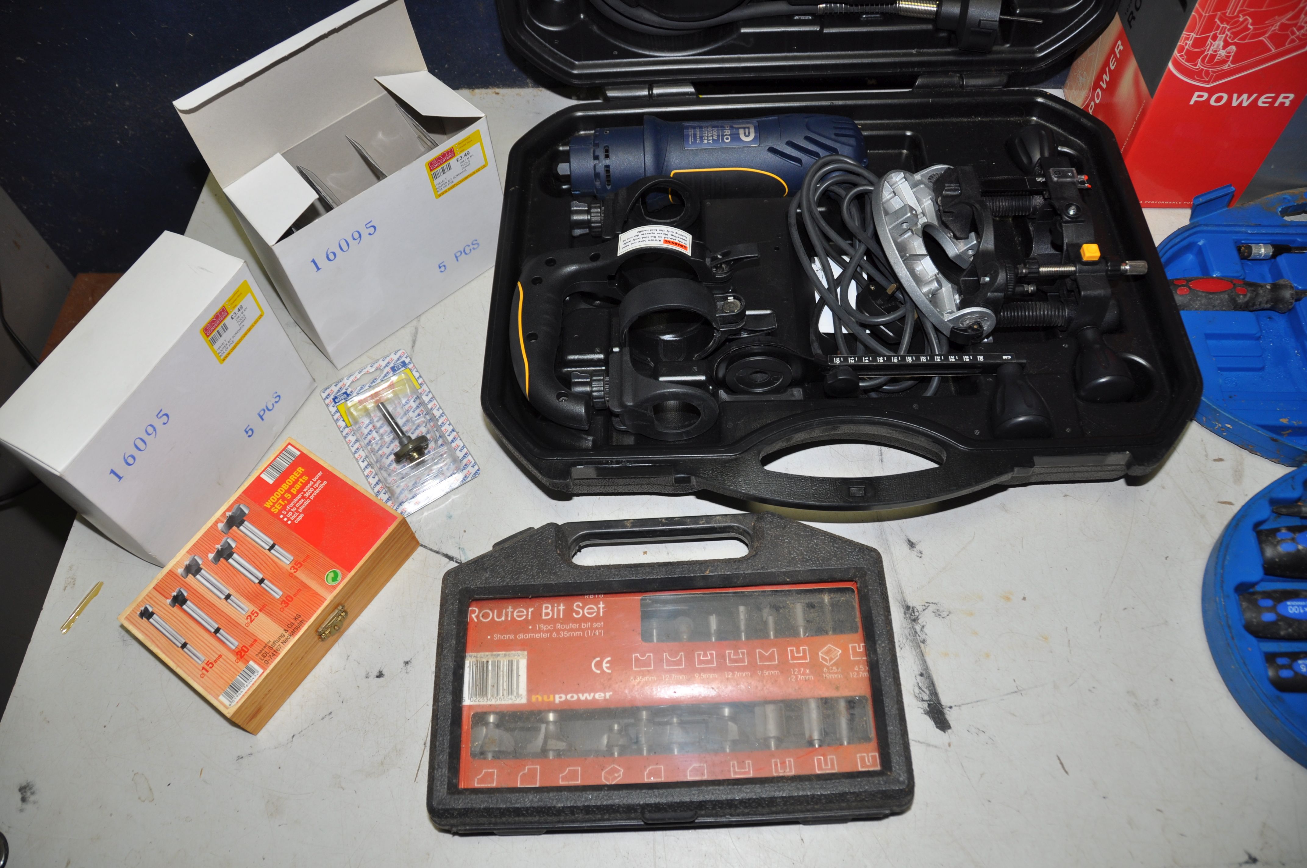 A PERFORMANCE POWER PRO CLM700RTC ROTARY CUTTER in original case with accessories along with a - Image 3 of 4