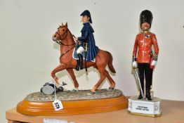 A COUNTRY ARTISTS LIMITED EDITION SCULPTURE OF THE DUKE OF WELLINGTON ON HORSEBACK, after Richard