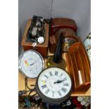 A GROUP OF SUNDRY ITEMS, to include a twentieth century wooden cased mantel clock, a Steepletone