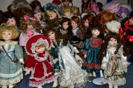 THREE BOXES OF COLLECTORS DOLLS approximately thirty, to include Leonardo Collection etc, s.d (3
