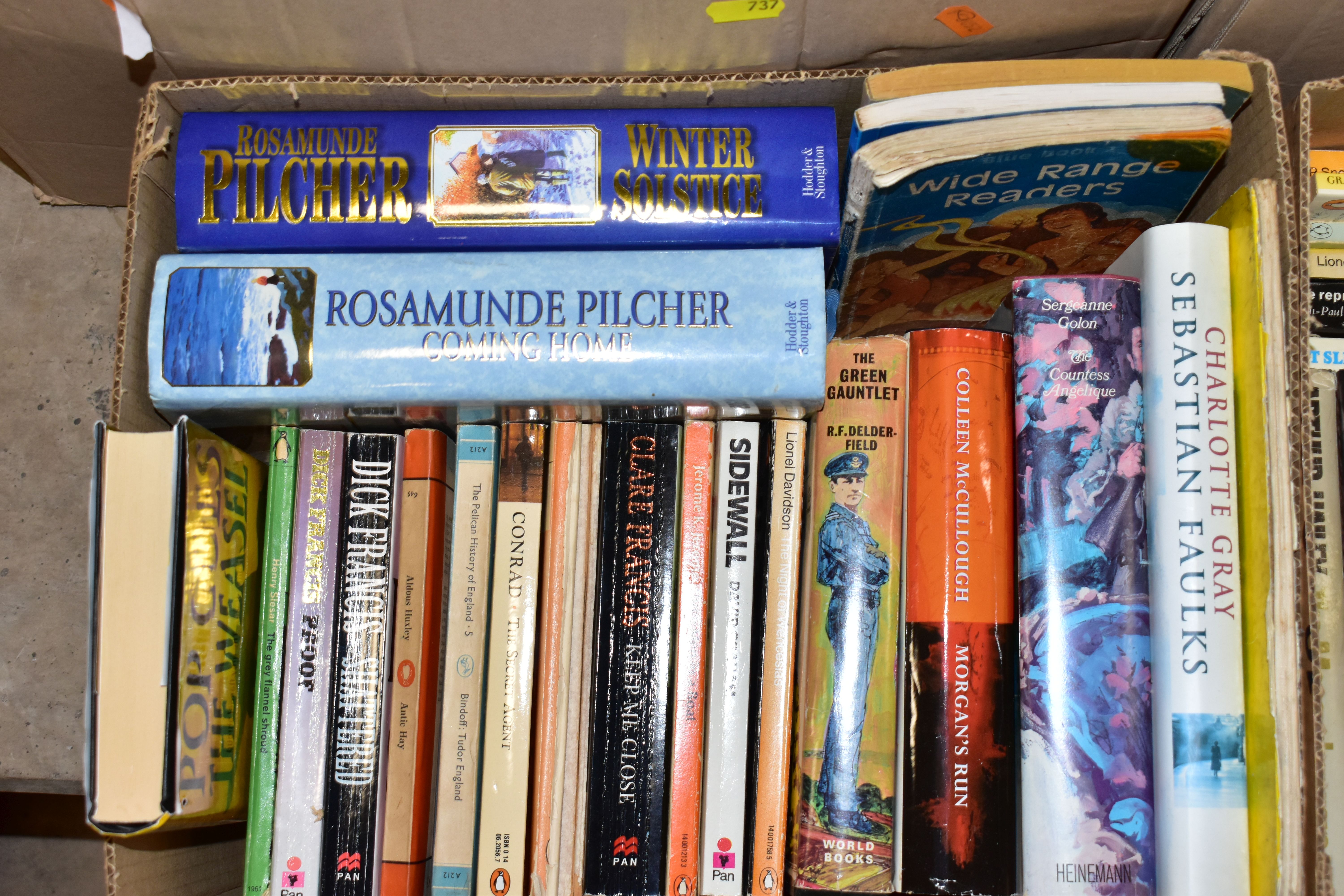 BOOKS, eight boxes containing approximately 280 titles in hardback and paperback format, mostly - Image 5 of 9