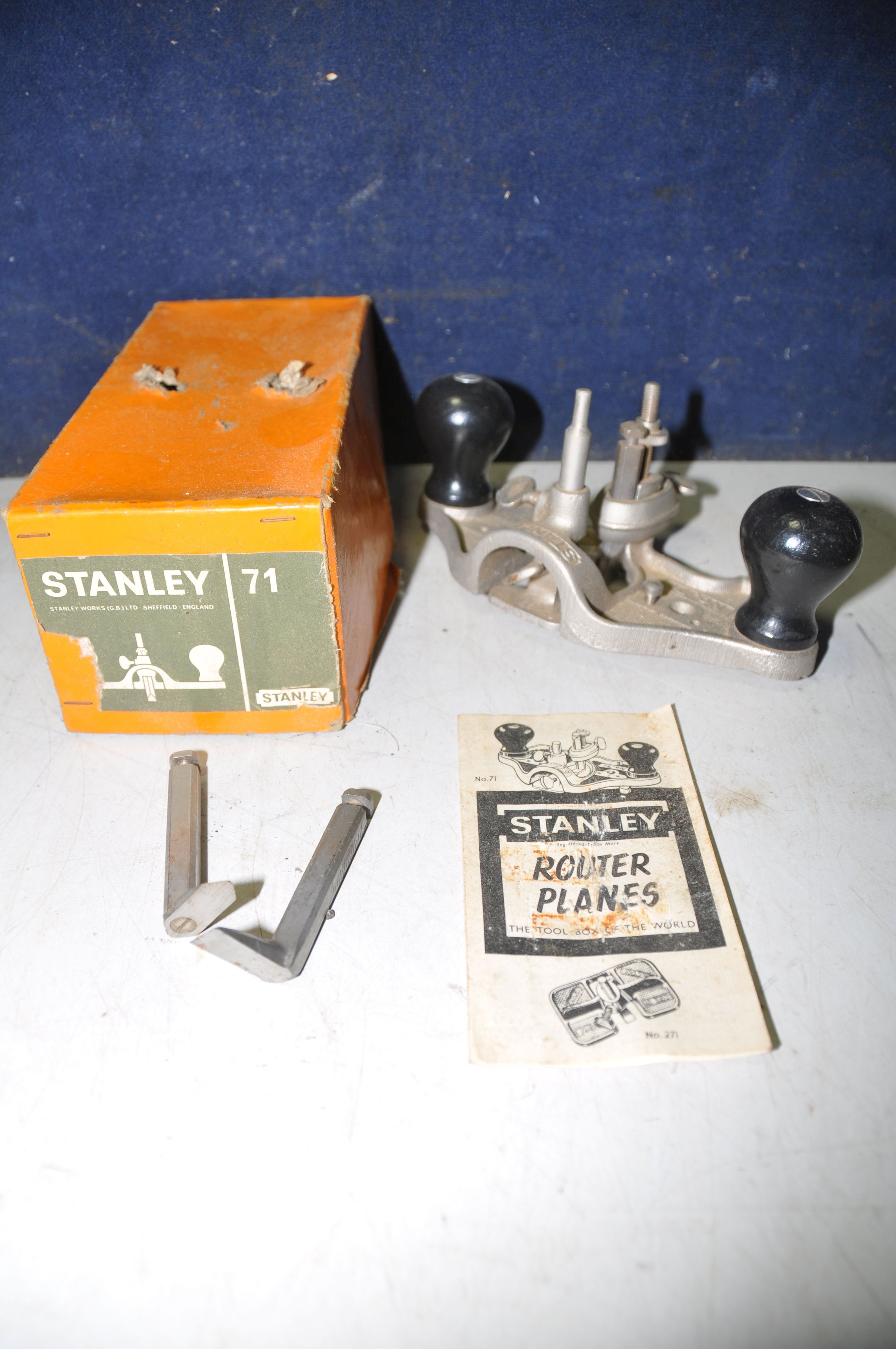 A STANLEY No71 ROUTER PLANE in original box with original instructions - Bild 2 aus 3