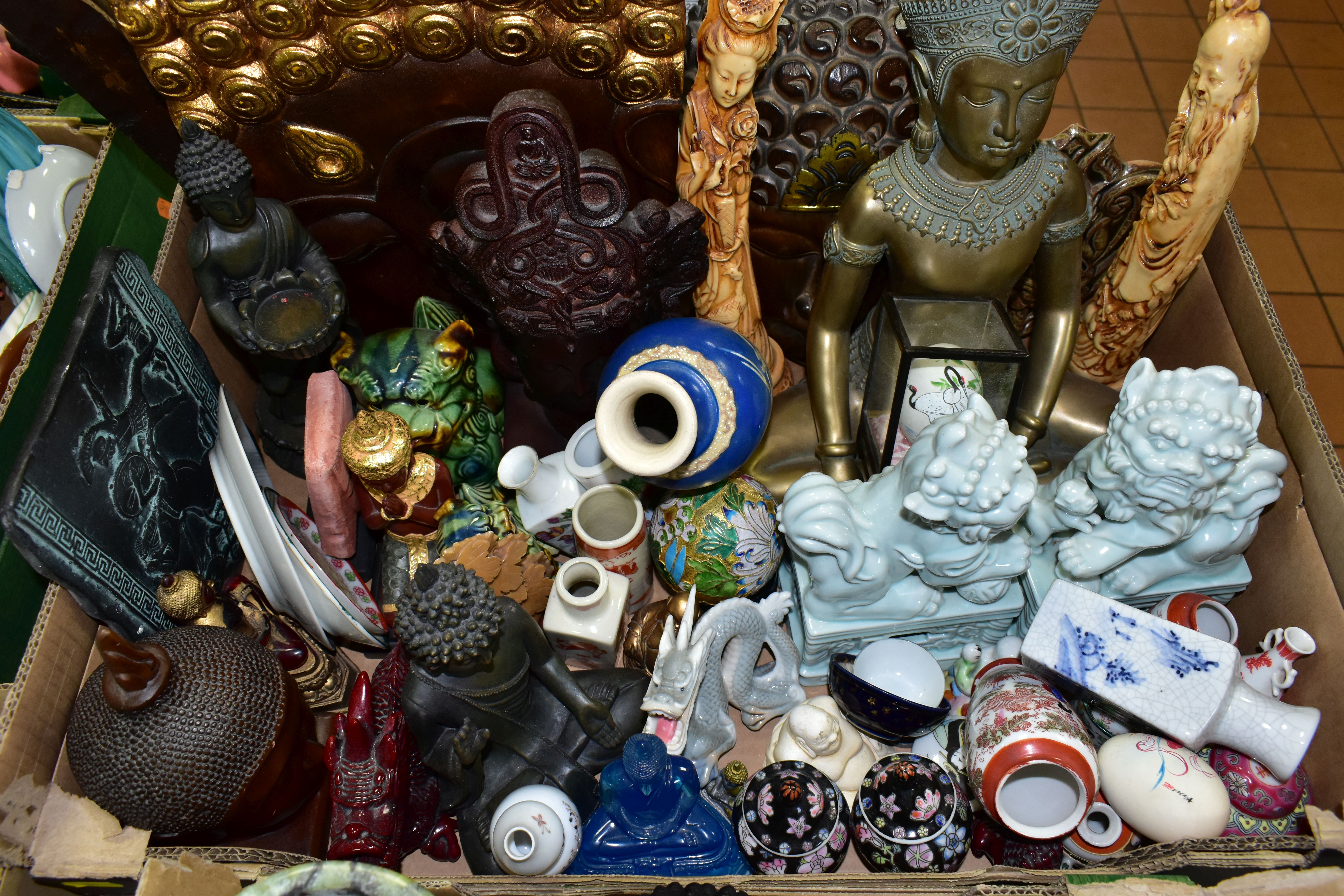 TWO BOXES OF ORIENTAL AND BUDDHIST WARES ETC, to include a nephrite brush pot on a soapstone base, - Image 3 of 3