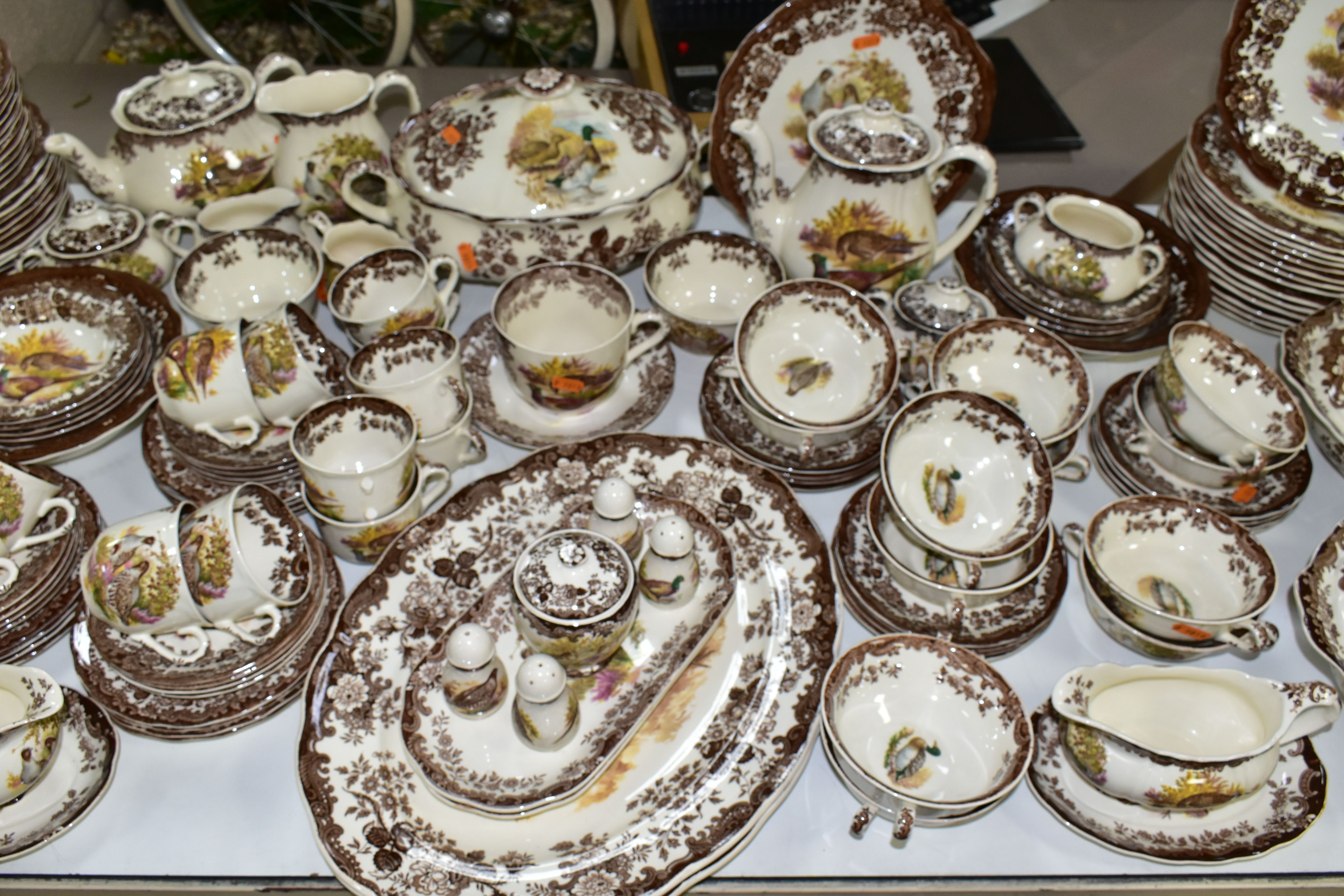 A ONE HUNDRED AND THIRTY NINE PIECE PALISSY (ROYAL WORCESTER) GAME SERIES DINNER SERVICE, comprising - Image 2 of 7