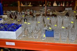 A QUANTITY OF CUTGLASS AND CRYSTAL ITEMS, comprising a boxed set of six Royal Doulton whisky