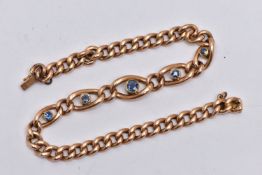 AN EARLY TO MID 20TH CENTURY GOLD SAPPHIRE CURB LINK BRACELET, designed as five graduated circular