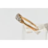 A MID 20TH CENTURY PLATINUM AND 18CT YELLOW GOLD DIAMOND FIVE STONE RING, set with graduating