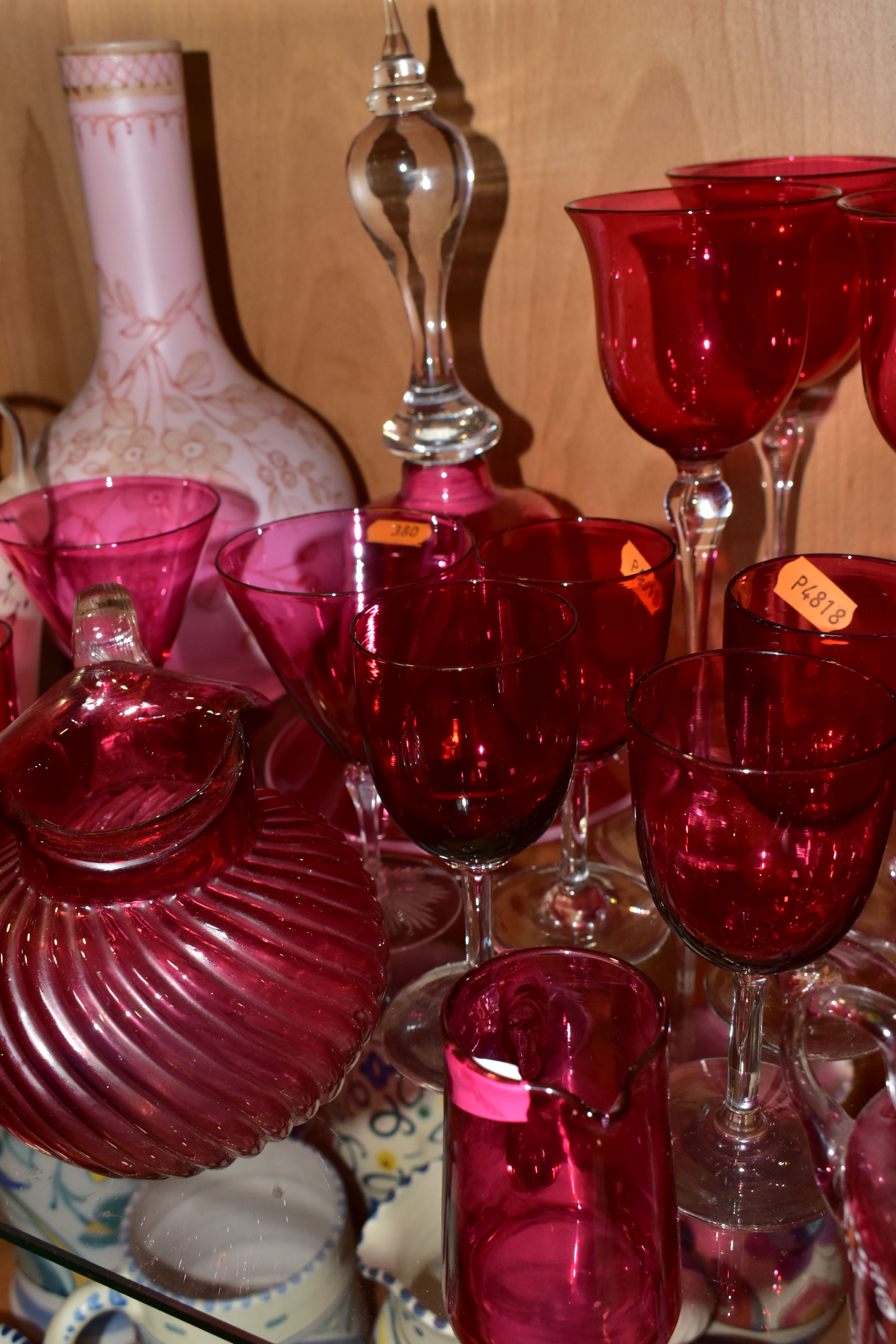 A COLLECTION OF VICTORIAN AND 20TH CENTURY COLOURED GLASSWARE, mostly cranberry glass, including a - Image 7 of 8