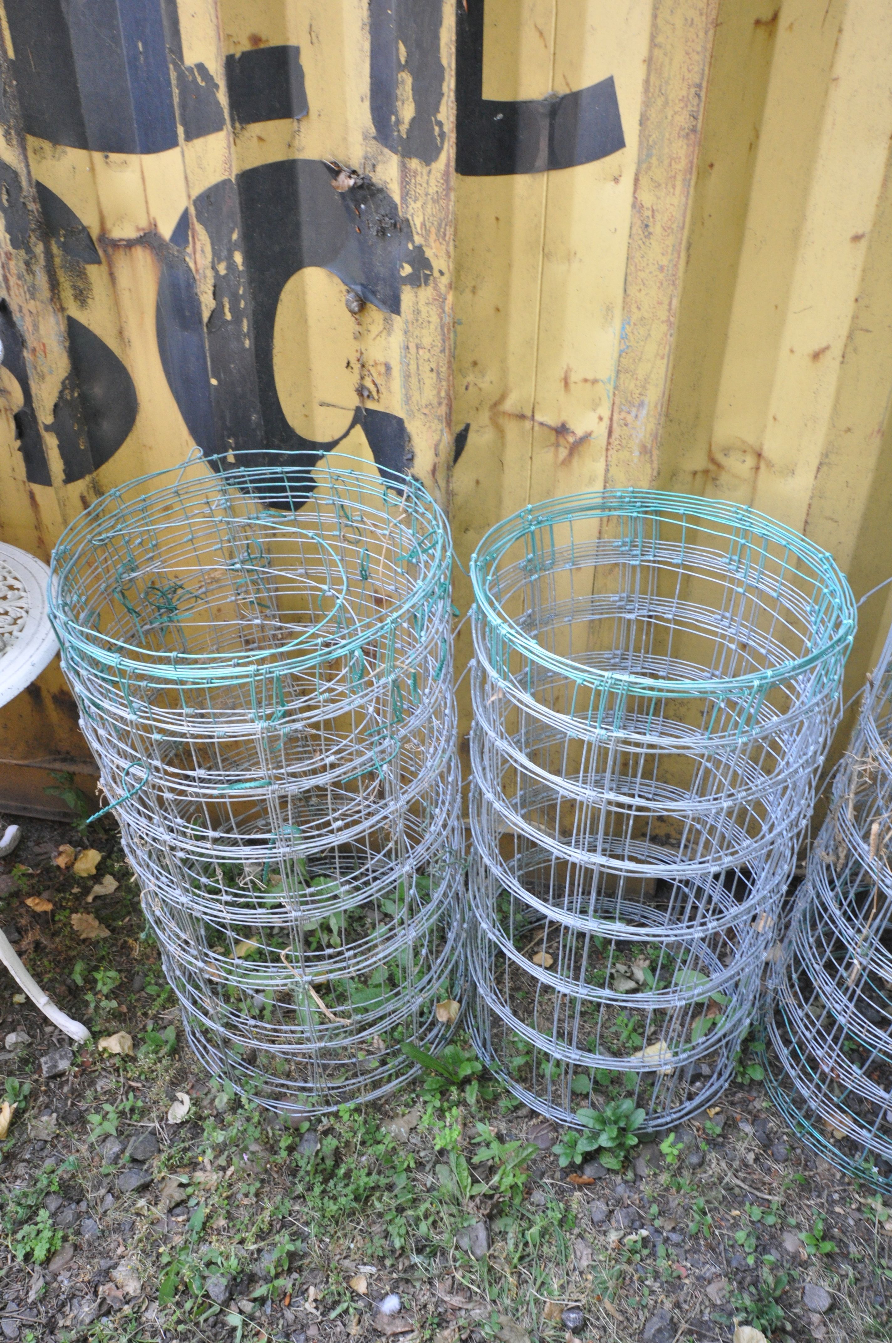 A QUANTITY OF STOCK WIRE FENCING, lengths unknown, but in four bundles - Image 2 of 3