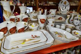 A QUANTITY OF ROYAL WORCESTER ' WILD HARVEST' PATTERN OVEN TO TABLE WARE, comprising two circular