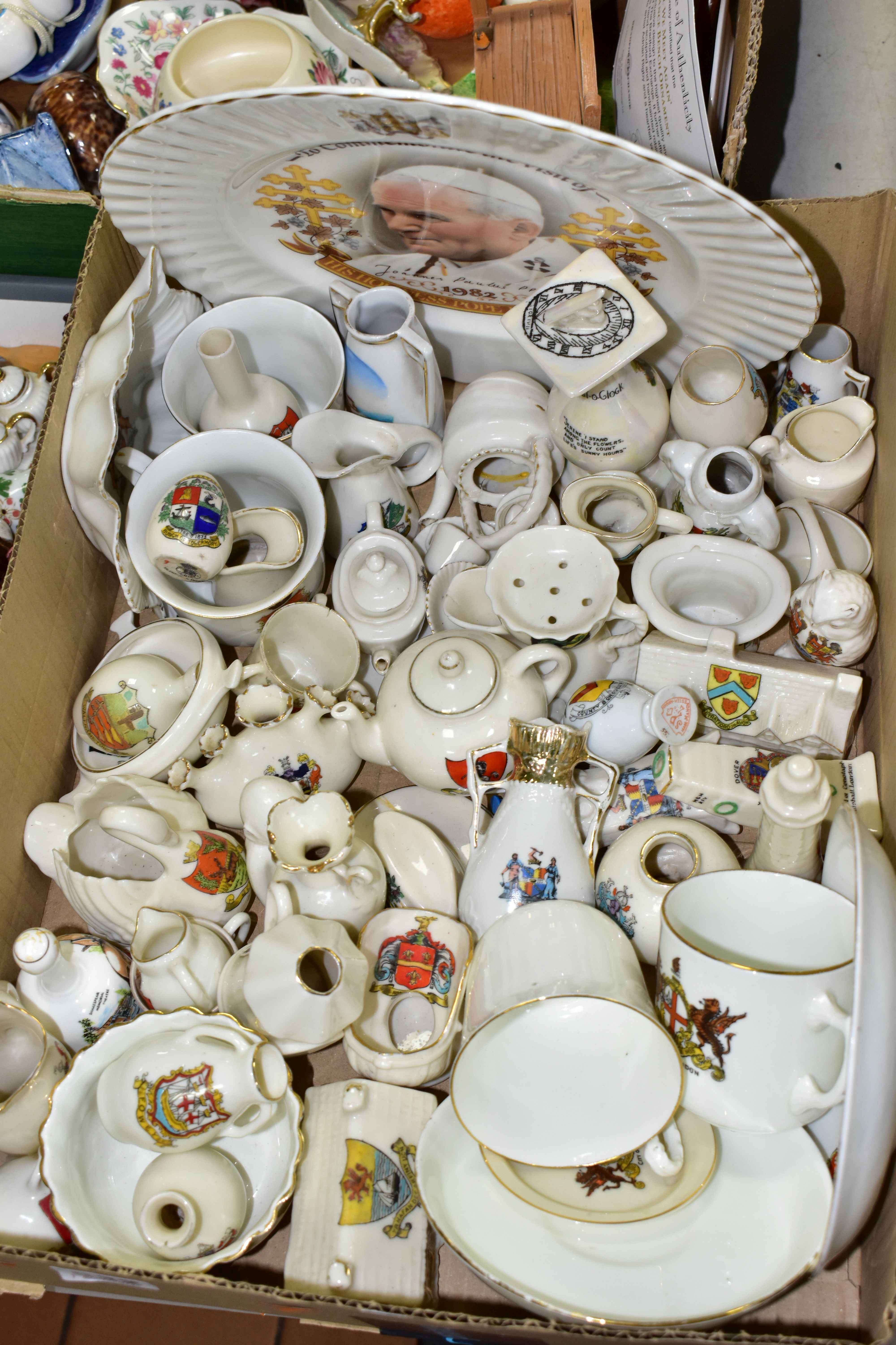 FIVE BOXES OF ORNAMENTAL WARES ETC, to include a box containing assorted crested wares, a box of - Image 2 of 7
