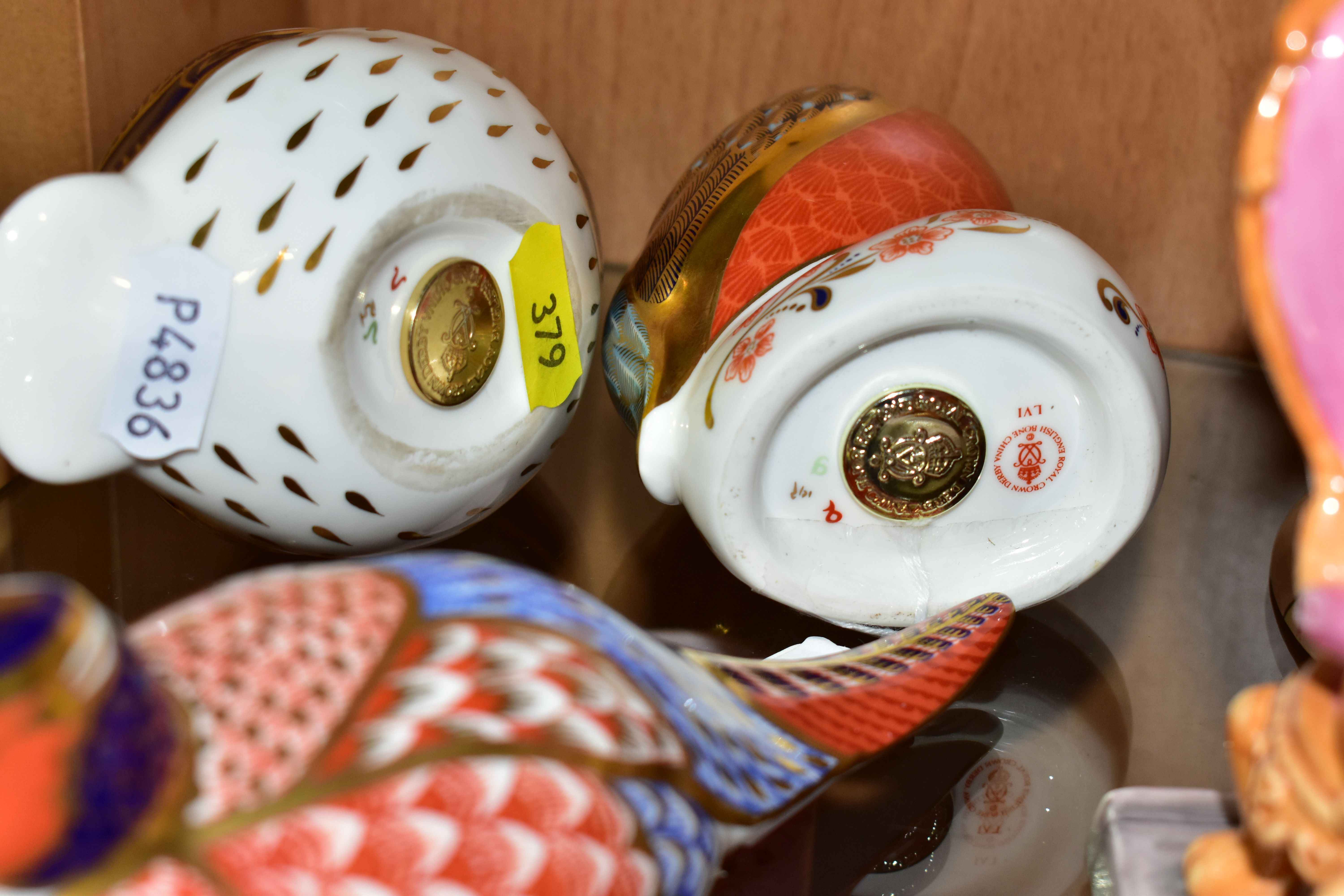 FIVE ROYAL CROWN DERBY PAPERWEIGHTS, comprising Kingfisher, Owl, Pheasant, Quail and Duck, all first - Image 5 of 6