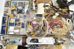 A BOX OF ASSORTED COSTUME JEWELLERY AND WRISTWATCHES, to include a selection of beaded necklaces,