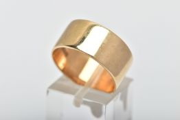 A 9CT GOLD WIDE BAND, polished yellow gold band, approximate width 9.5mm, hallmarked 9ct Birmingham,