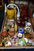 A BOX AND LOOSE PAPERWEIGHTS, LAMP, CERAMICS, COINS AND SUNDRY ITEMS, sixteen paperweights including