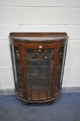 AN EARLY 20TH CENTURY MAHOGANY SINGLE DOOR DEMI LUNE CHINA CABINET, width 89cm x depth 35cm x height