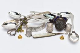 A SELECTION OF SILVER TEASPOONS, A BANGLE AND THIMBLES WITH OTHER ITEMS, to include four