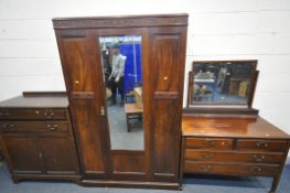 AN EDWARDIAN MAHOGANY THREE PIECE BEDROOM SUITE, with blind fretwork detail, comprising a single