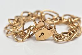 A 9CT GOLD BRACELET, yellow gold multi oval hollow link bracelet, hallmarked 9ct Birmingham,