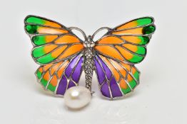 A PLIQUE A JOUR AND CULTURED PEARL BUTTERFLY BROOCH, the textured white metal body, with orange,