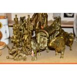 A GROUP OF BRASSWARE FIGURES, comprising two bulls, three small fortune dragon sculptures, a Gypsy