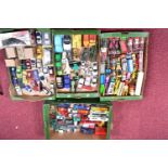 A QUANTITY OF UNBOXED AND ASSORTED PLAYWORN DIECAST VEHICLES, to include Matchbox King Size,