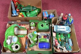 A LARGE COLLECTION OF UNBOXED MODERN GERRY ANDERSON RELATED TOYS AND FIGURES, majority are
