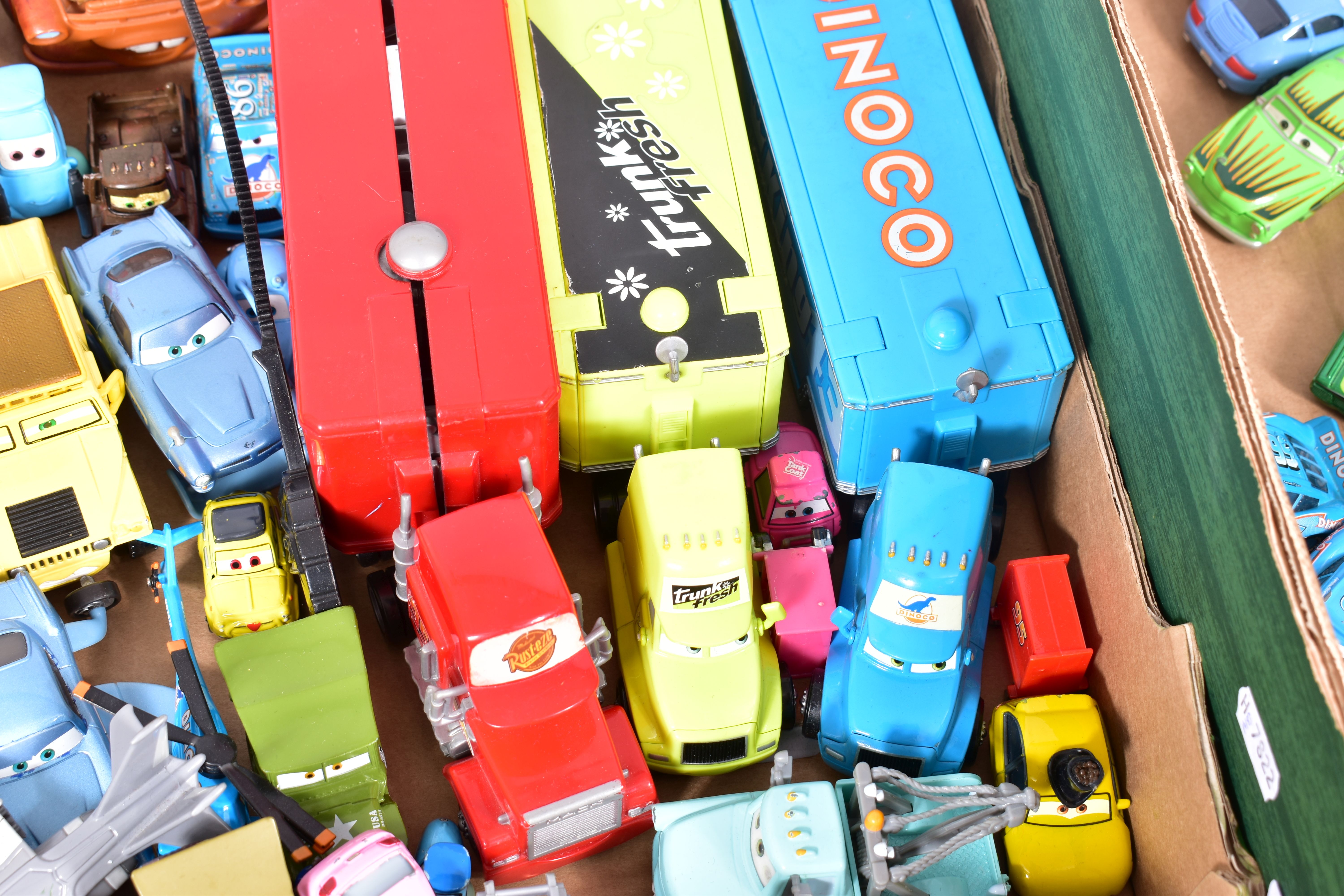 A COLLECTION OF PLASTIC MODELS FROM THE DISNEY PIXAR FILM CARS, assorted models, scales and - Image 3 of 7