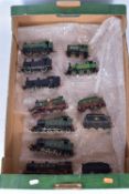 A QUANTITY OF UNBOXED AND ASSORTED OO GAUGE MODEL RAILWAY LOCOMOTIVES, to include Tri-ang Achilles