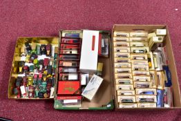 A QUANTITY OF BOXED AND UNBOXED MATCHBOX MODELS OF YESTERYEAR AND LLEDO DAYS GONE MODELS, boxed