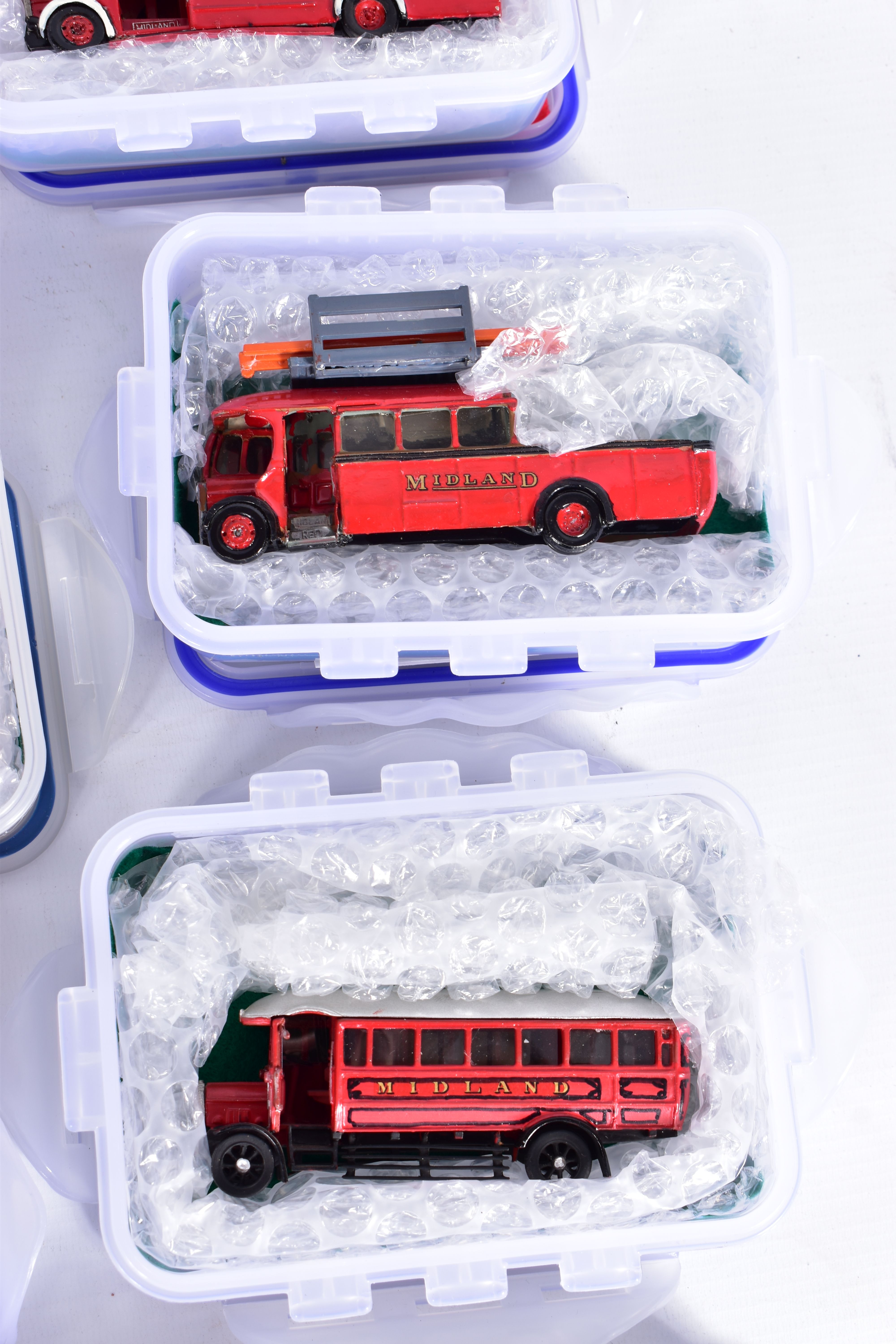 A COLLECTION OF CONSTRUCTED WHITEMETAL KIT MIDLAND RED BUS MODELS, all are 1/76 scale kit models and - Image 7 of 11