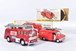 A BOXED DINKY TOYS A.E.C. MERRYWEATHER MARQUIS FIRE TENDER, No.285, appears complete and in good