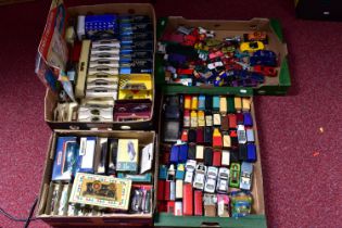 A QUANTITY OF BOXED AND UNBOXED MODERN DIECAST AND PLASTIC VEHICLES, to include boxed Corgi Classics