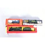 A BOXED WRENN RAILWAYS OO GAUGE CLASS R1 TANK LOCOMOTIVE, No.1127, Southern green livery (W2207),