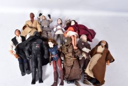 A COLLECTION OF LATE 20TH/ 21ST CENTURY LARGE SIZE HASBRO AND KENNER LFL STAR WARS FIGURES, to
