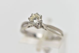 AN 18CT WHITE GOLD DIAMOND SINGLE STONE RING, the brilliant cut diamond within a high claw