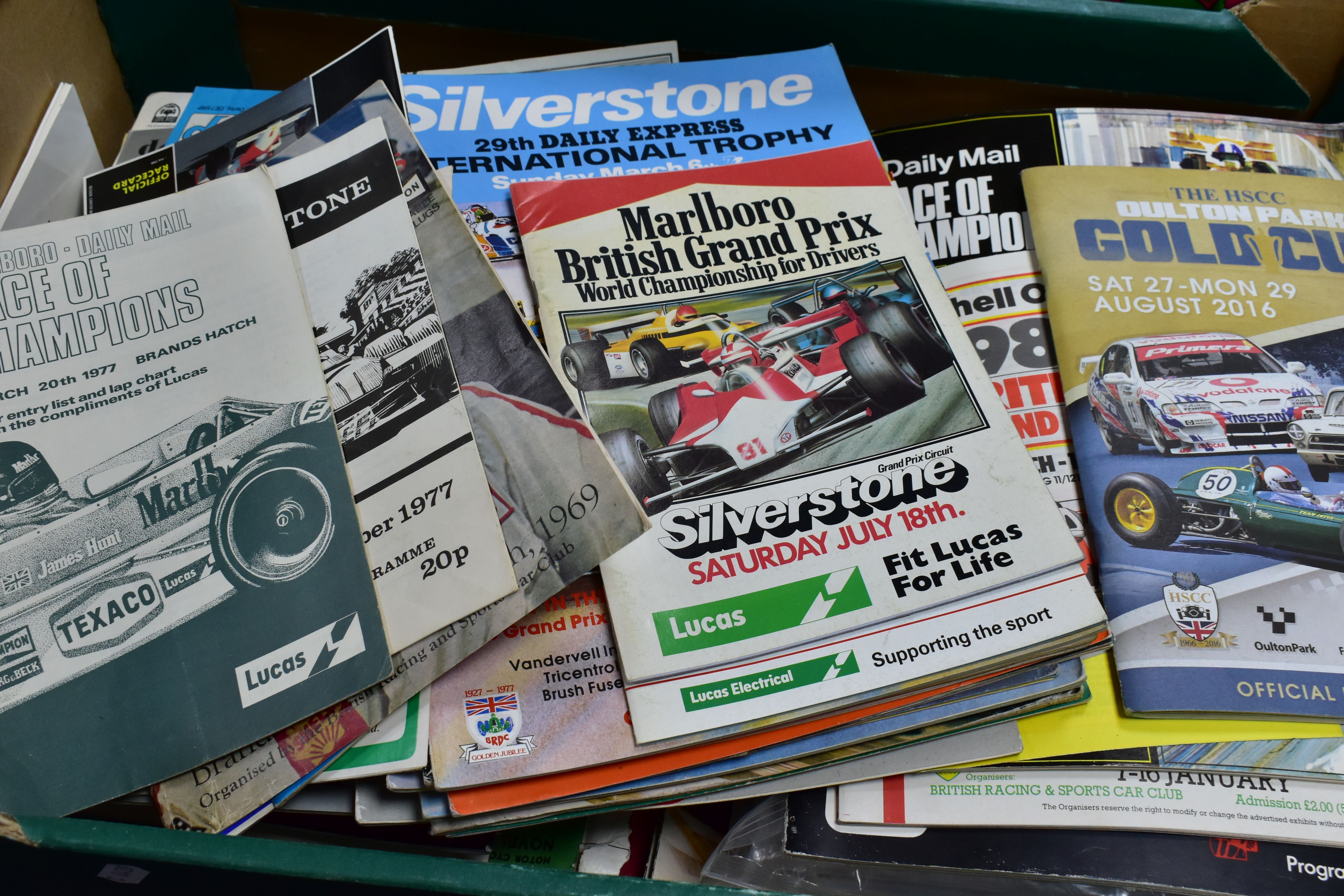 MOTOR RACING PROGRAMMES, two boxes containing a large quantity of motor racing programmes (150- - Bild 6 aus 6