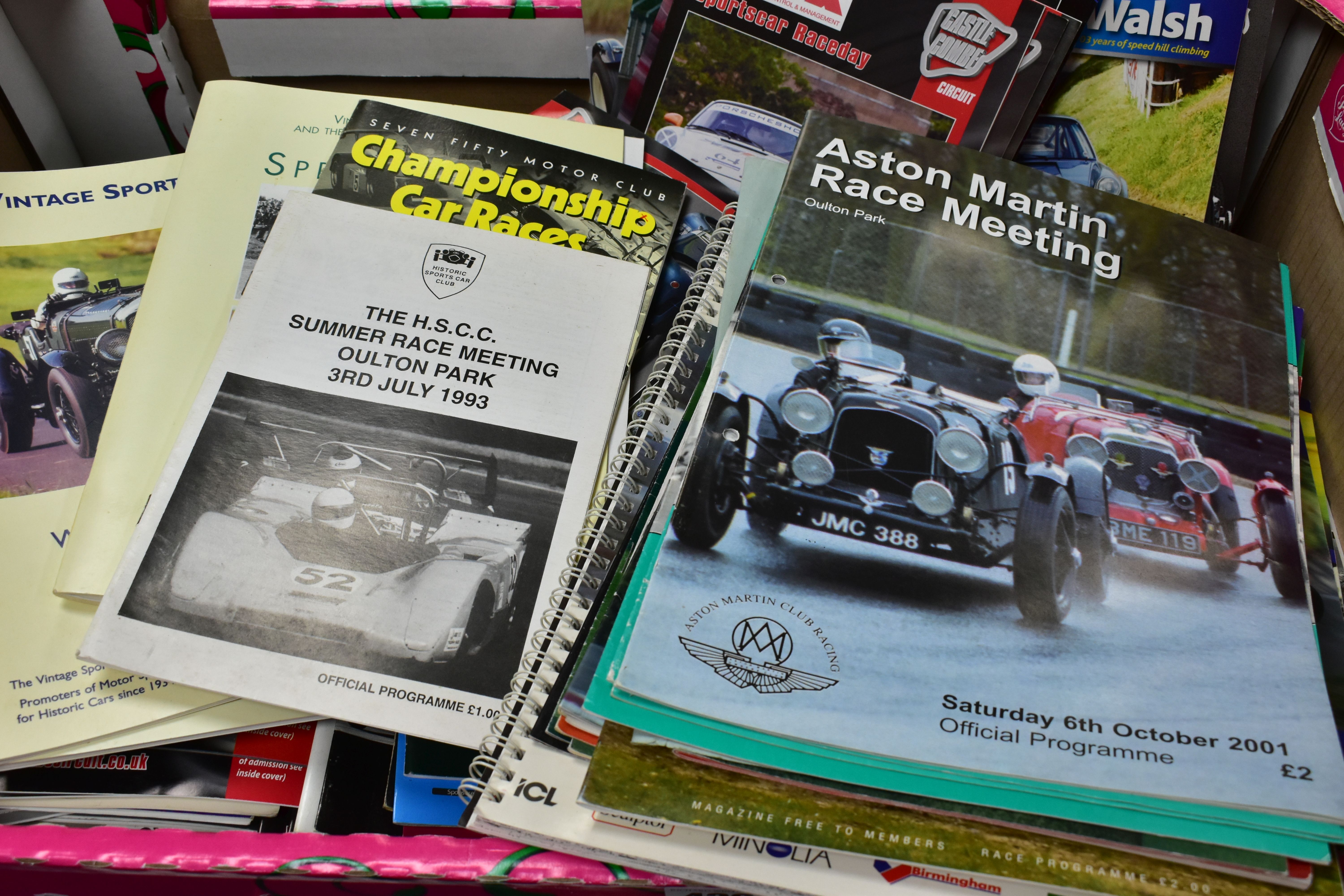 MOTOR RACING PROGRAMMES, two boxes containing a large quantity of motor racing programmes (150- - Bild 3 aus 6