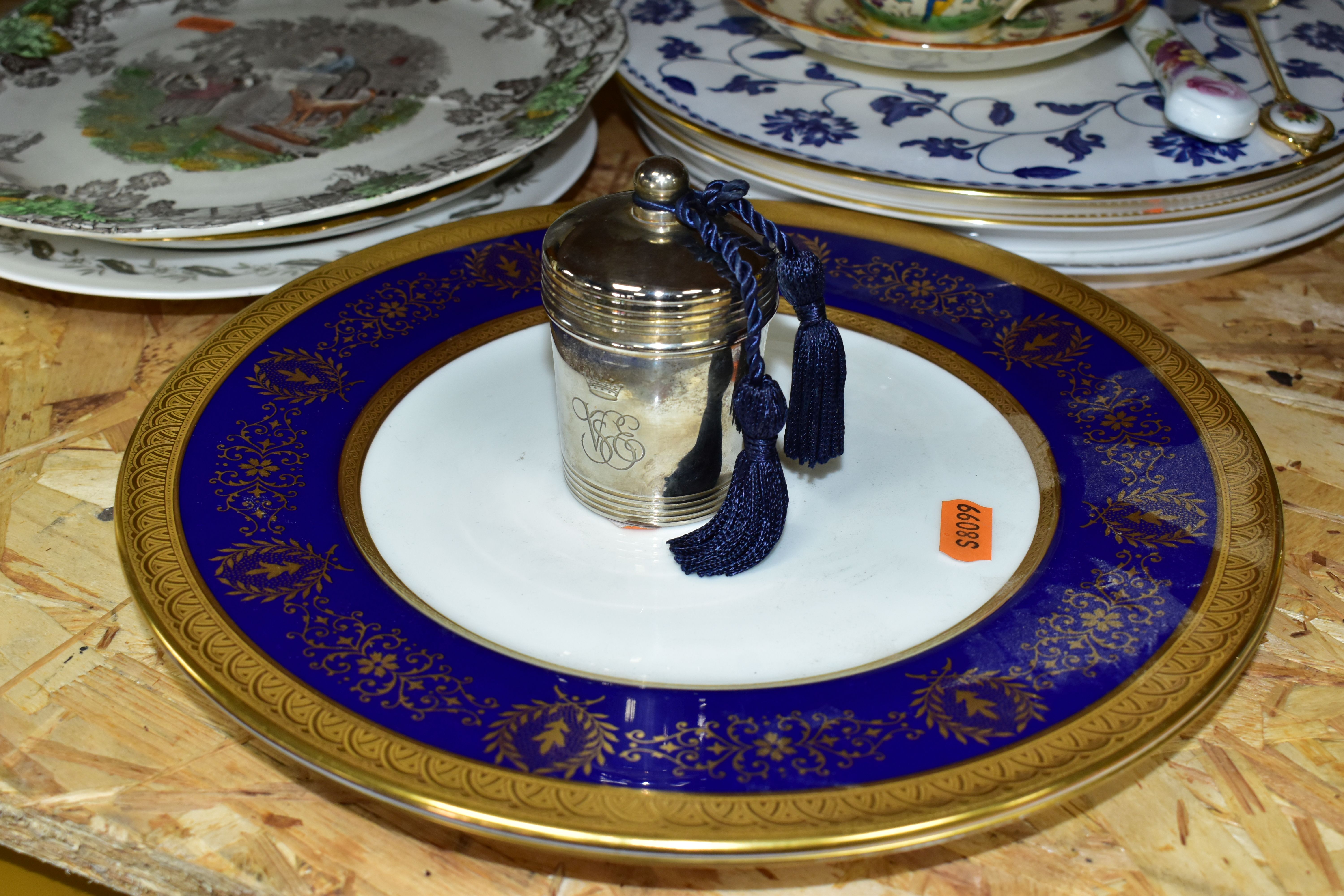 A COLLECTION OF CERAMICS AND MISCELLANEOUS DINNERWARE, comprising a Spode limited edition plate - Image 5 of 8