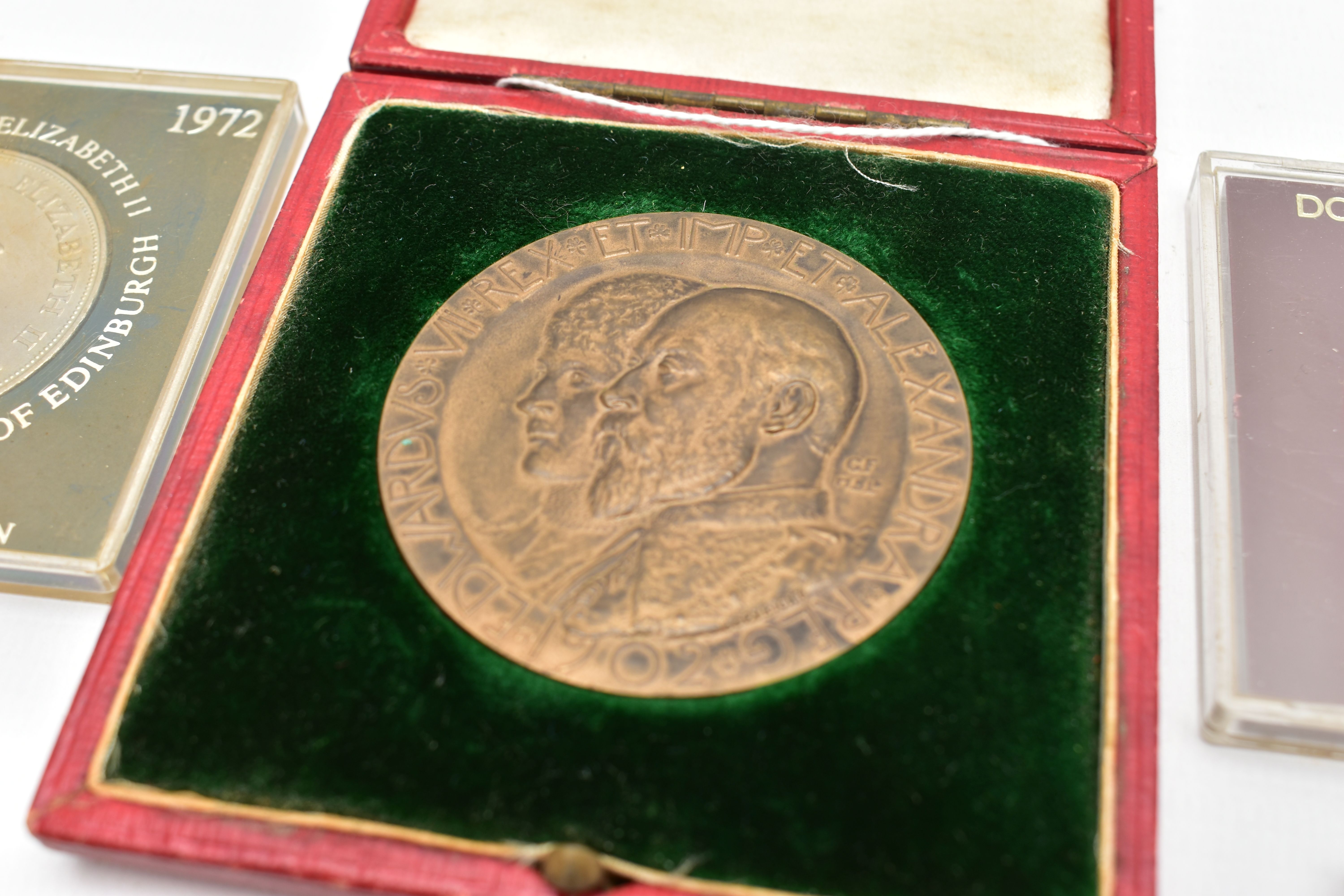 A COLLECTION OF MEDALS AND COINS, to include a cased medal in commemoration of King Edward VII and - Image 2 of 7