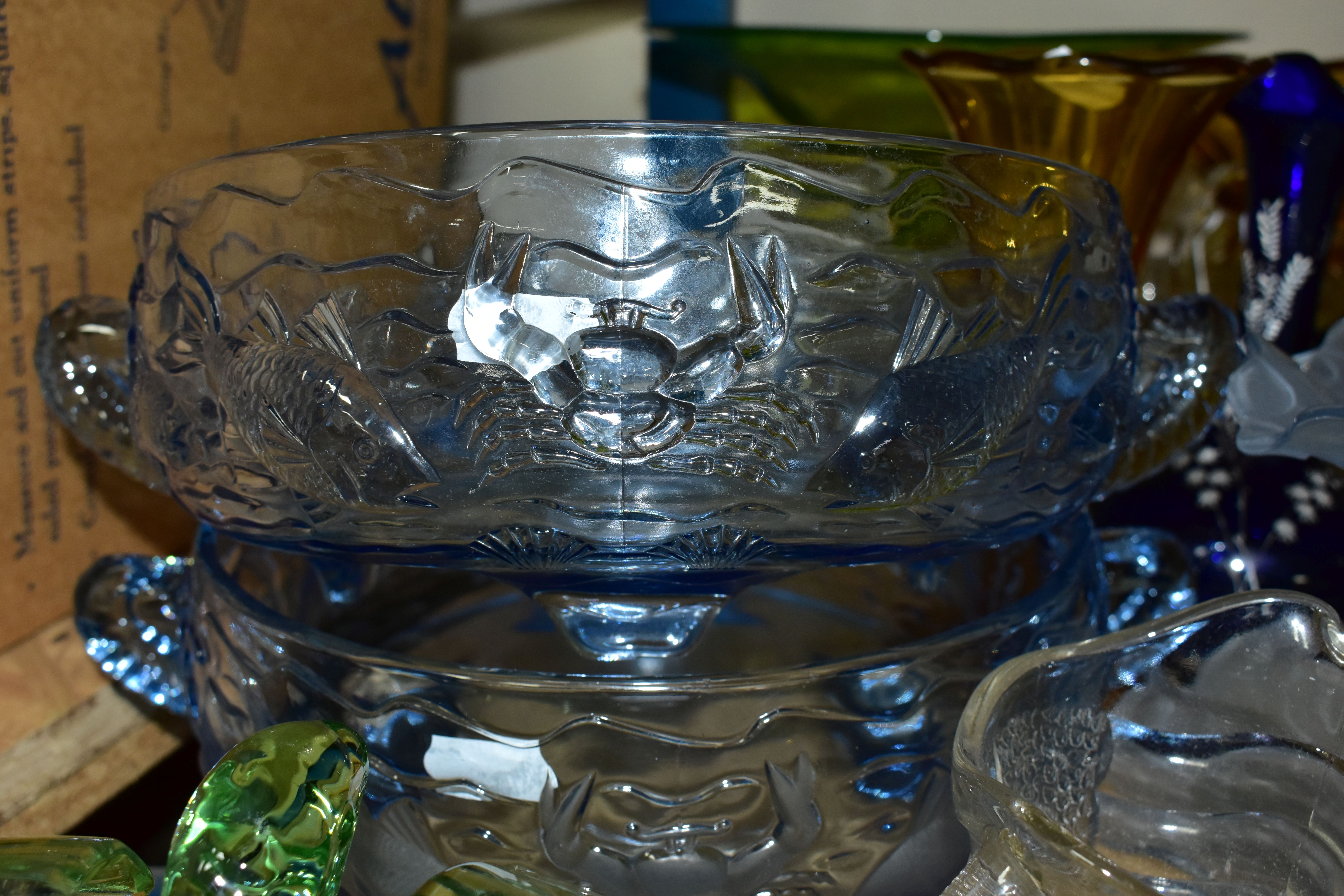 A COLLECTION OF BAGLEY GLASS AND OTHER ART DECO GLASSWARES, to include four Bagley Glass 1930s - Bild 6 aus 8