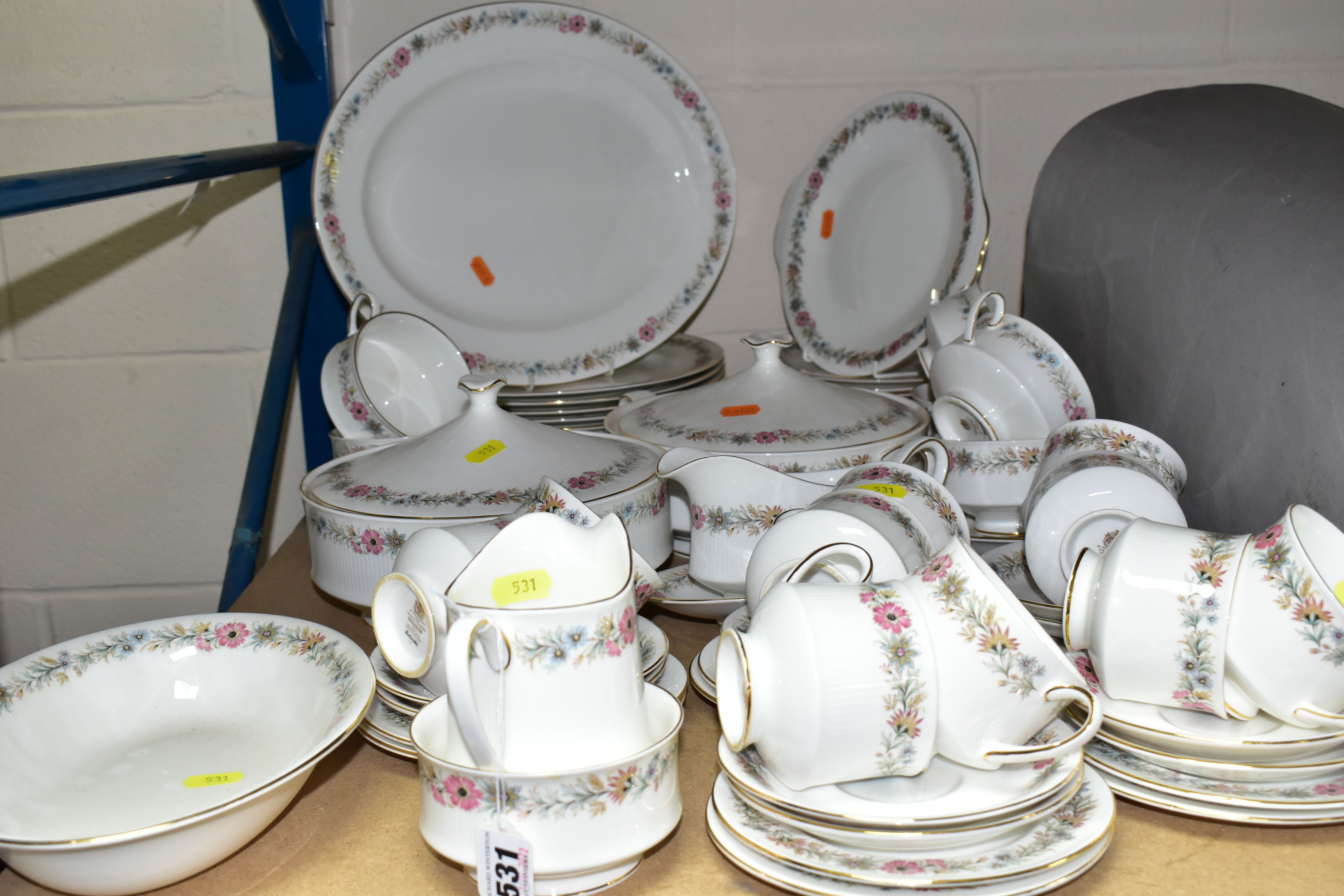 A PARAGON 'BELINDA' PATTERN DINNER SERVICE, comprising ten dinner plates, ten side plates, one bread